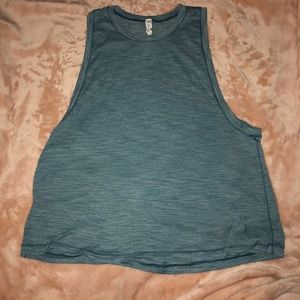 Lululemon workout top